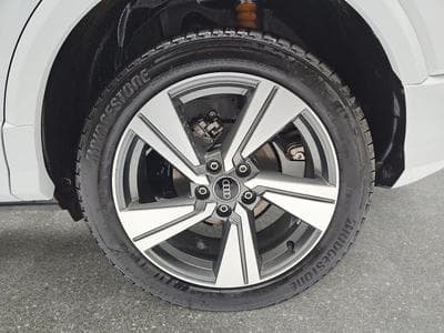 Audi Q2 35 TFSI S-Tronic 150  S-Line (2025) - Photo 6