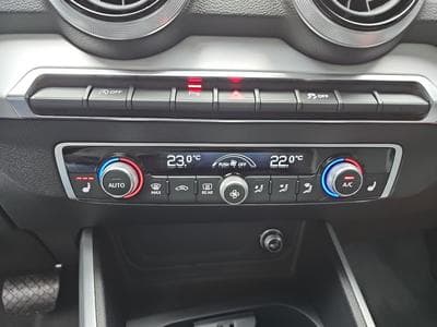 Audi Q2 35 TFSI S-Tronic 150  S-Line (2025) - Photo 10