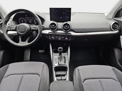 Audi Q2 35 TFSI S-Tronic 150  S-Line (2025) - Photo 7