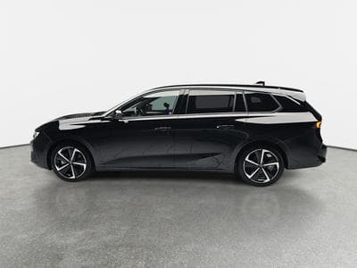 Opel Astra 1.2 TURBO 130 AUTO GS (2025) - Photo 3