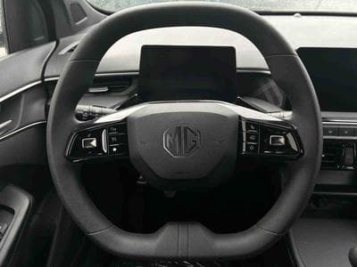 MG MG3 1.5 T-GDI 116 Comfort (2025) - Photo 10