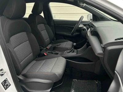 MG MG3 1.5 T-GDI 116 Comfort (2025) - Photo 9