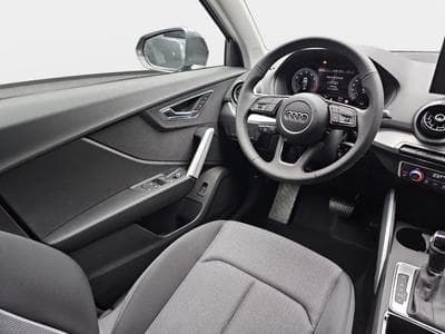 Audi Q2 35 TFSI S-Tronic 150  S-Line (2025) - Photo 8