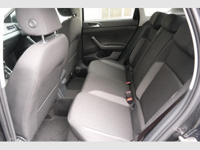 VW Taigo 1.0 TSI Life (2025) - Photo 9