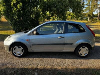 Ford Fiesta (2006) - Foto 1