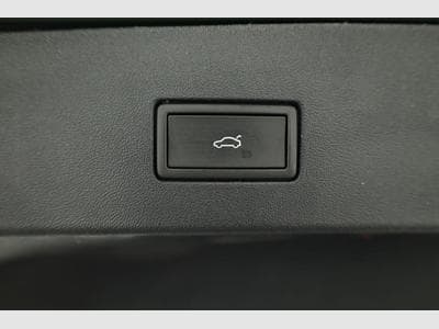 VW Tayron 1.5 TSI eHybrid 150 kW Life (2025) - Photo 13