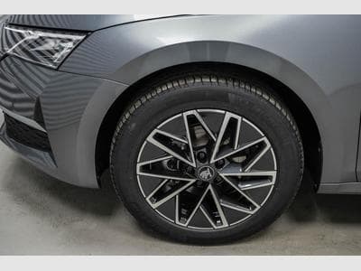 Skoda Octavia Kombi 1,5 eTSI (2025) - Photo 4