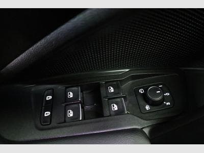 VW Tayron 1.5 TSI eHybrid 150 kW R-Line (2026) - Photo 7