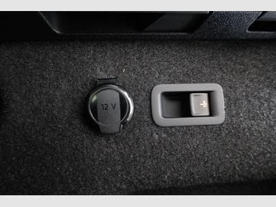 VW Tayron 1.5 TSI eHybrid 150 kW Life (2025) - Photo 13