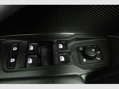 VW Tayron 1.5 TSI eHybrid 150 kW Life (2025) - Photo 7