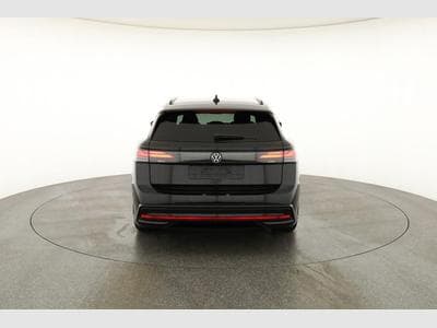 VW ID.7 Kombi Pro 210 kW (2026) - Photo 15