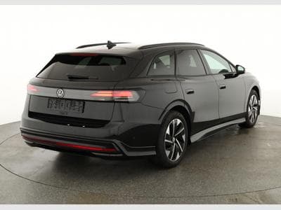 VW ID.7 Kombi Pro 210 kW (2025) - Photo 2