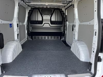 VW T7 BEV 100 kW RWD KR (2026) - Photo 8