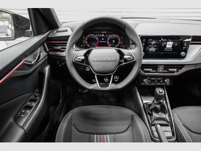 Skoda Kamiq 1,0 TSI Monte (2025) - Photo 8