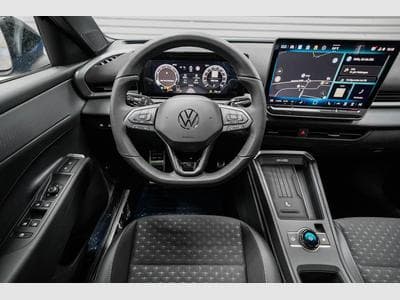 VW T-Roc Neuer 1,5 TSI (2026) - Photo 8