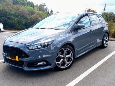 Ford Focus ST (2017) - Photo 1