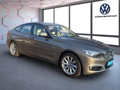 BMW 320 320i (2013) - Photo 2