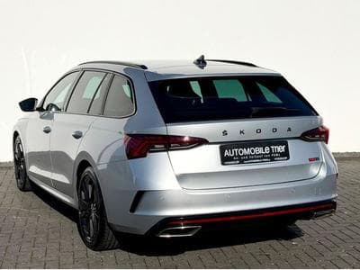 Skoda Octavia Octavia Combi RS 2.0 TDI DSG /LED/CAM/HUD/AHK/ (2022) - Photo 7