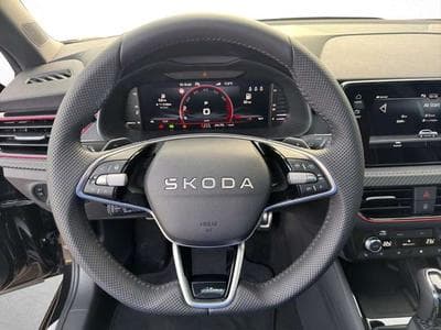 Skoda Kamiq Monte Carlo 1.5 DSG/AHK/Side-Ass/4-J Garan (2026) - Foto 10