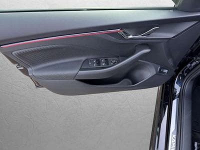 Skoda Kamiq Monte Carlo 1.5 DSG/AHK/Side-Ass/4-J Garan (2026) - Foto 12