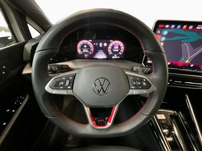 VW Golf GTI+DSG+LM19+Pano+MatrixLED (2024) - Foto 10