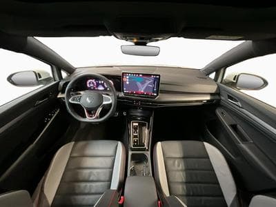 VW Golf GTI+DSG+LM19+Pano+MatrixLED (2024) - Photo 2