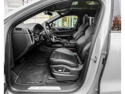 Porsche Cayenne Coupe E-Hybrid/Panorama/22/VOLL (2019) - Photo 10