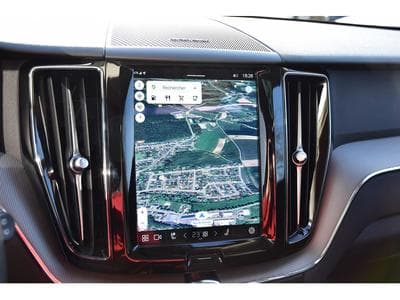 Volvo XC60 2.0 B4 Plus Dark Geartronic TO CUIR MEMO HARMAN PILOT 1°MAIN (2024) - Foto 11