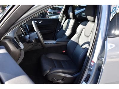 Volvo XC60 2.0 B4 Plus Dark Geartronic TO CUIR MEMO HARMAN PILOT 1°MAIN (2024) - Foto 6