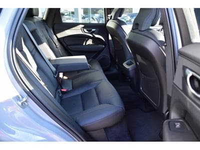 Volvo XC60 2.0 B4 Plus Dark Geartronic TO CUIR MEMO HARMAN PILOT 1°MAIN (2024) - Foto 8