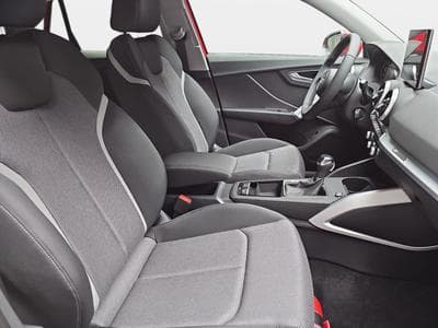 Audi Q2 35 TFSI S-Tronic 150  S-Line (2025) - Photo 14