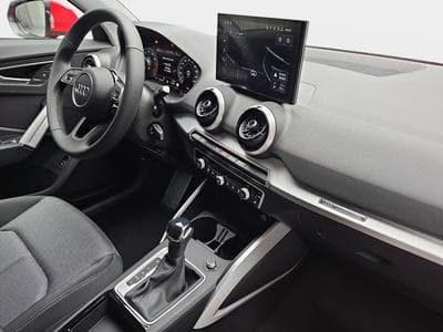 Audi Q2 35 TFSI S-Tronic 150  S-Line (2025) - Photo 15