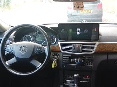 Mercedes E 200 Sport M (2010) - Photo 1