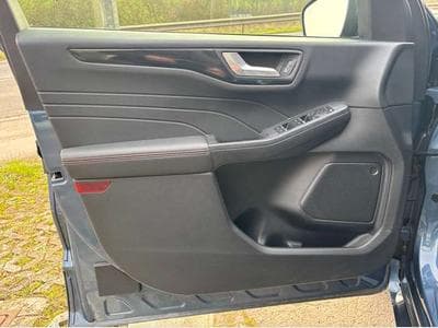 Ford Kuga Kuga 2.5 Duratec FHEV 4x4 ST-LINE X (2021) - Photo 9