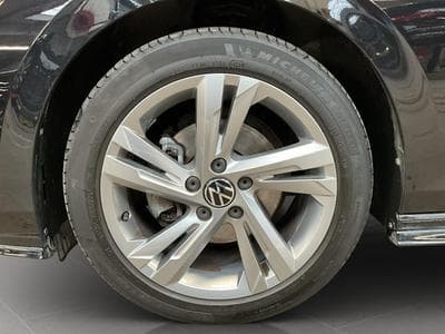 VW Golf R-Line+DSG+Pano+RearView (2020) - Photo 8