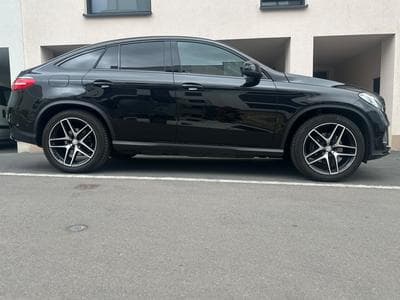 Mercedes GLE 350 AMG Line (2016) - Photo 1