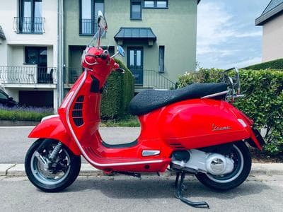 Vespa GTS 250 ABS (2006) - Photo 1