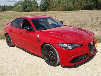 Alfa-Romeo Giulia Quadrifoglio (2023) - Photo 1