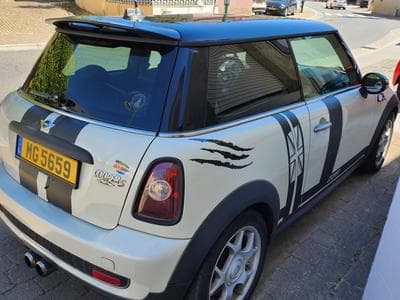 Mini Cooper Cooper S (2008) - Photo 1