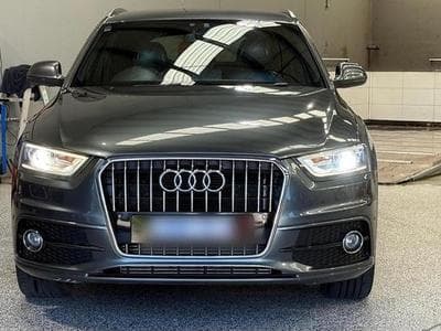 Audi Q3 S-Line Quattro (2014) - Foto 1