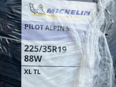 Tires – 19 - Photo 1