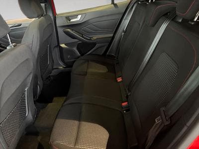 Ford Focus ST-Line (2023) - Photo 11