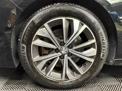 Peugeot 508 SW Allure Pack PHEV 225cv (2022) - Foto 7