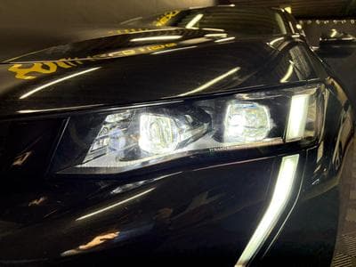 Peugeot 508 SW Allure Pack PHEV 225cv (2022) - Photo 8