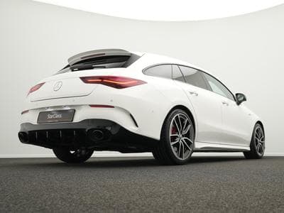 Mercedes CLA 35 AMG 4MATIC Pano+AHK+360° (2024) - Photo 11