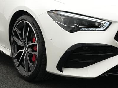 Mercedes CLA 35 AMG 4MATIC Pano+AHK+360° (2024) - Photo 9