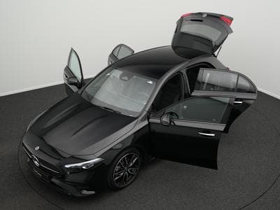 Mercedes A 200 AMG Line/ Edition/Navi/Distronic/LED (2025) - Photo 14