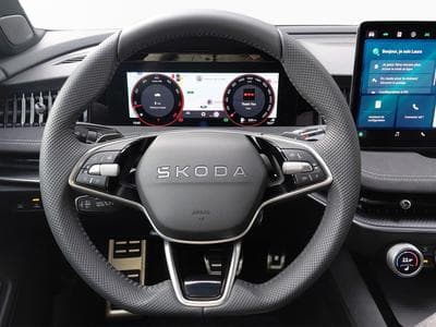 Skoda Superb Sportline (2026) - Foto 10