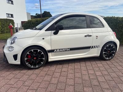 Abarth 595 Esseesse (2021) - Photo 1