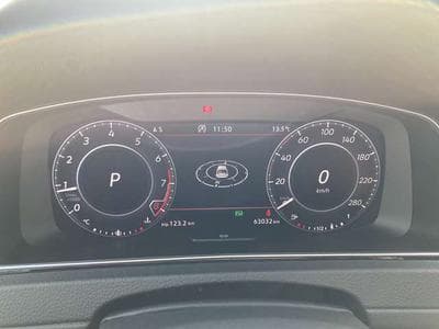 VW Golf Golf GTI TCR 2.0 TSI OPF DSG (2020) - Photo 12